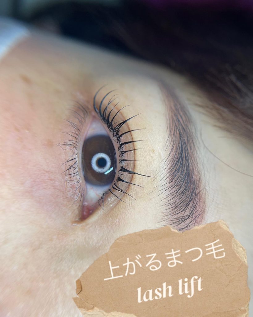 可愛は簡単です️ラッシュリフト大人気です。